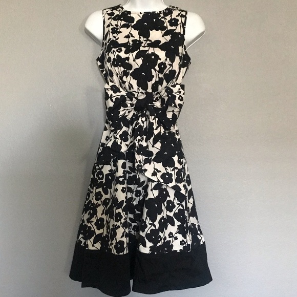 The Limited Floral Dress with Bow - Picture 2 of 3
